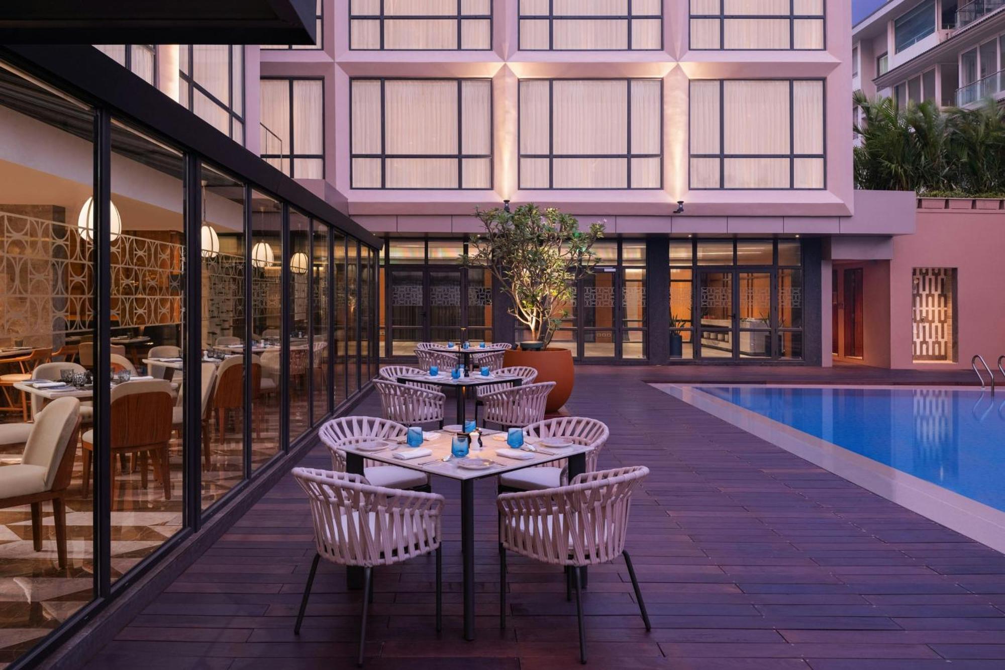 Courtyard By Marriott Goa Colva Hotel Exterior photo