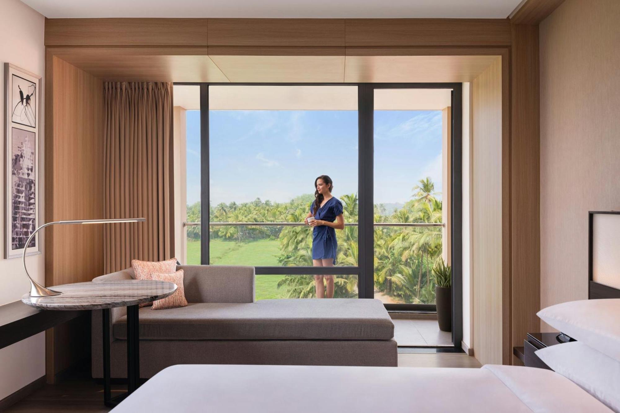 Courtyard By Marriott Goa Colva Hotel Exterior photo